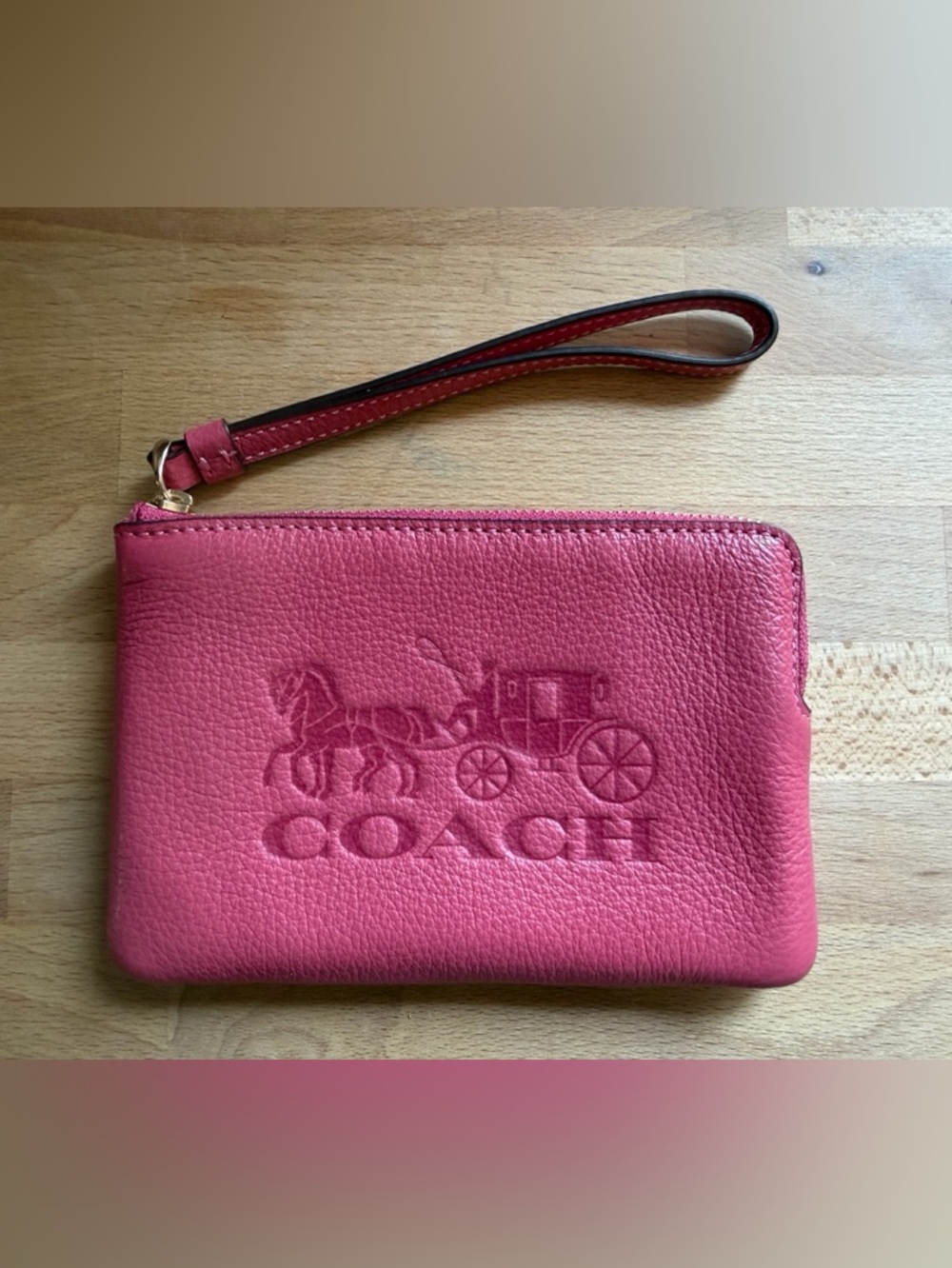 NWOT Coach Pink Wristlet Wallet - 6" long x 4" wide Zipper Close & Pockets
